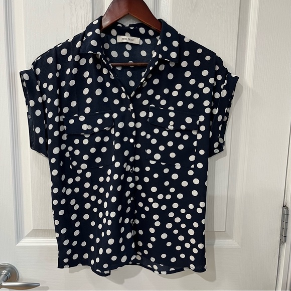 Erin Blair navy button up white polka dots blouse size small - Picture 3 of 10
